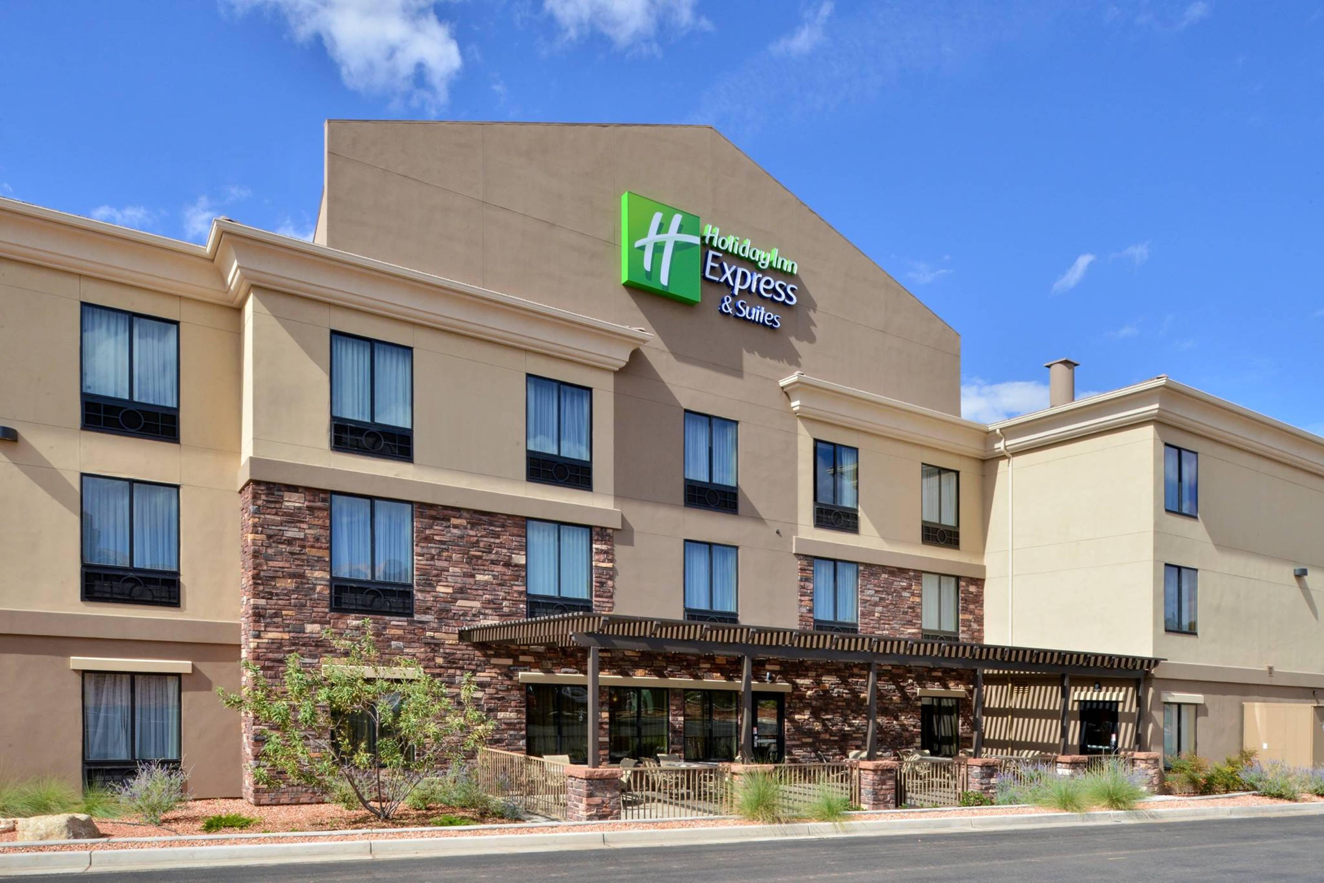 Holiday Inn Express & Suites Page - Lake Powell Area By Ihg Exteriér fotografie
